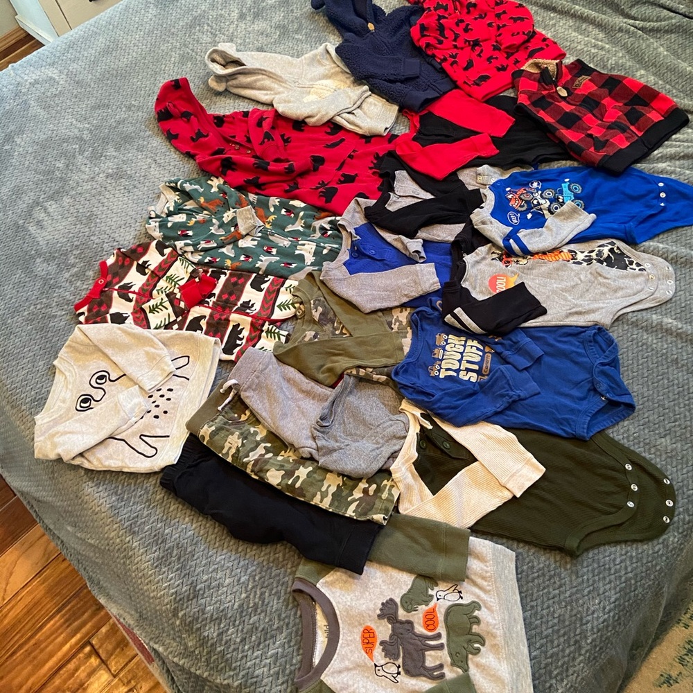 Baby boys size 12 month fall/winter clothes lot